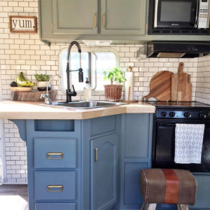 Tour this California Country Travel Trailer Renovation from Kalifornia Kountry of Instagram! Featured on MountainModernLife.com