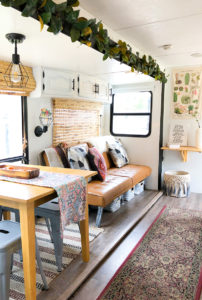 (Camper) Design Vibes Featuring ThoseByrneGirls: See how a family of 6 travels in this bohemian-inspired Camper! MountainModernLife.com