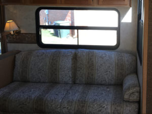 (Camper) Design Vibes Featuring ThoseByrneGirls: See how a family of 6 travels in this bohemian-inspired Camper! MountainModernLife.com