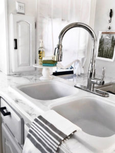 (Camper) Design Vibes: See how RVFixerUpper transforms drab campers into stylish tiny homes! MountainModernLife.com