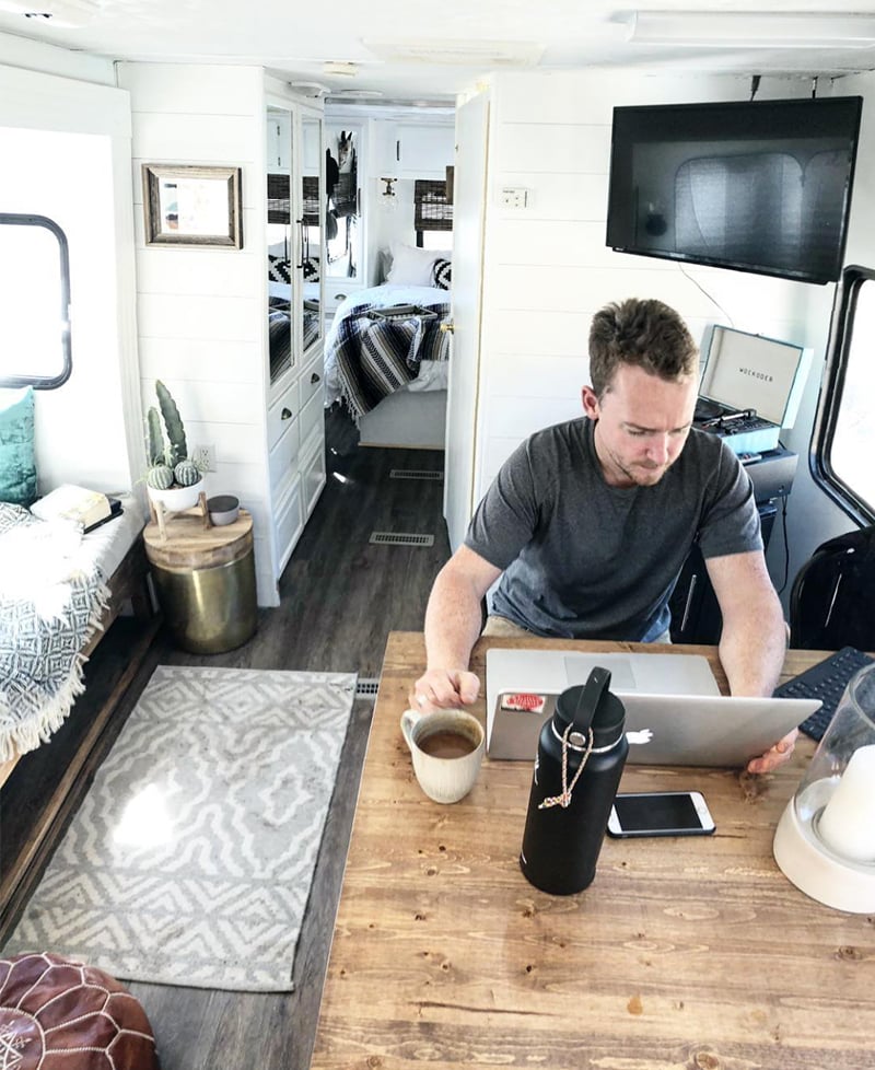 Tour this modern and eclectic camper from @OurTinyAbode!