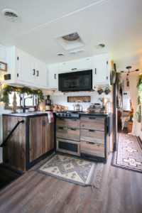 Cozy RV Christmas Tour | MountainModernLife.com #mycamperchristmas #RVtour