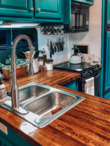 Tour this renovated camper inspired by international travel! // Photos from: ems_traveldiary on Instagram // Featured on MountainModernLife.com