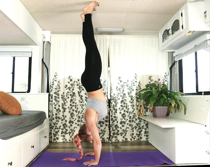 Tour this RV renovated for a family of 4 from @CaitiJackson! Featured on MountainModernLife.com