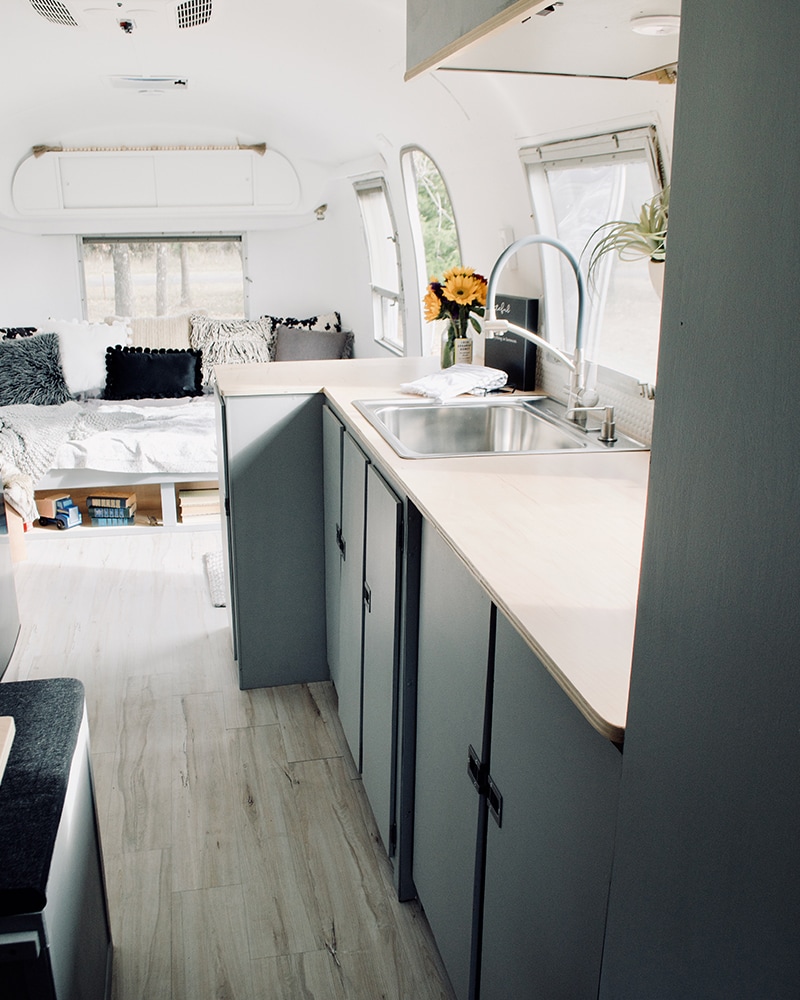 Camper Tour: Meet Magdalene the Airstream, a vintage trailer renovated by @SteadyStreaminCashios! | Featured on MountainModernLife.com