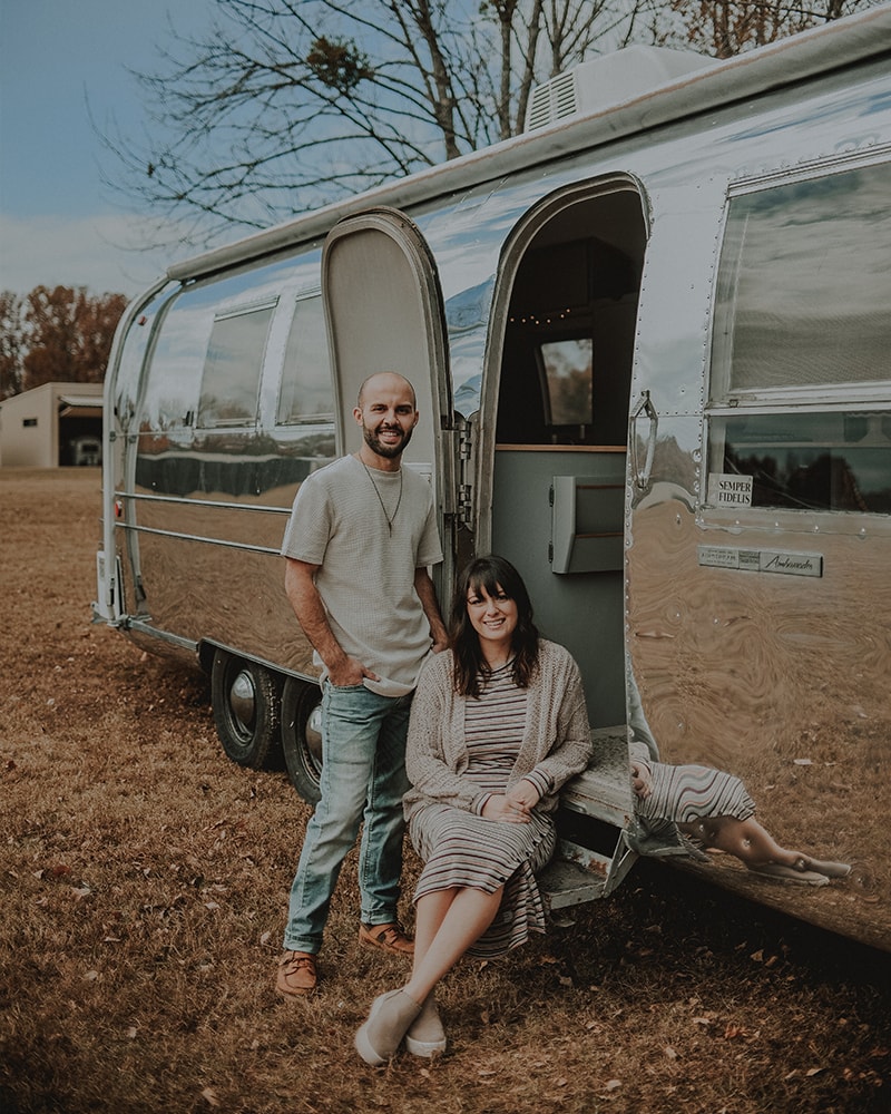Camper Tour: Meet Magdalene the Airstream, a vintage trailer renovated by @SteadyStreaminCashios! | Featured on MountainModernLife.com