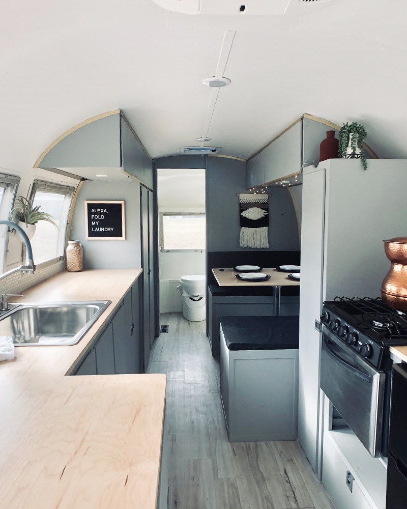 Camper Tour: Meet Magdalene the Airstream, a vintage trailer renovated by @SteadyStreaminCashios! | Featured on MountainModernLife.com