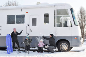 Tour this modern yet cozy renovated RV filled with lots of white, shiplap, and warm wood tones from @WilsonGrandAdventures! Featured on MountainModernLife.com