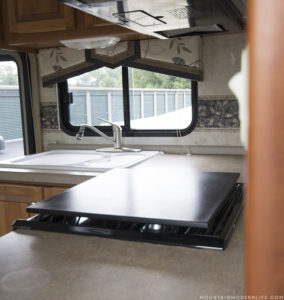 Come see how an outdated RV was transformed into a Mountain Modern Motorhome! #RVremodel #RVrenovation #camperremodel #camperrenovation #campermakeover #RVmakeover #mountainmodernlife #rusticmodern #mountainmodern #tinyhome #beforeafter