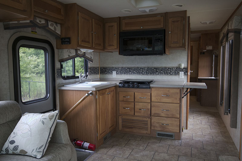 Tiffin Allegro Openroad 32LA RV Tour (Before Reno) - Come see what our motorhome looks like before we transform it into a rustic modern motorhome! MountainModernLife.com