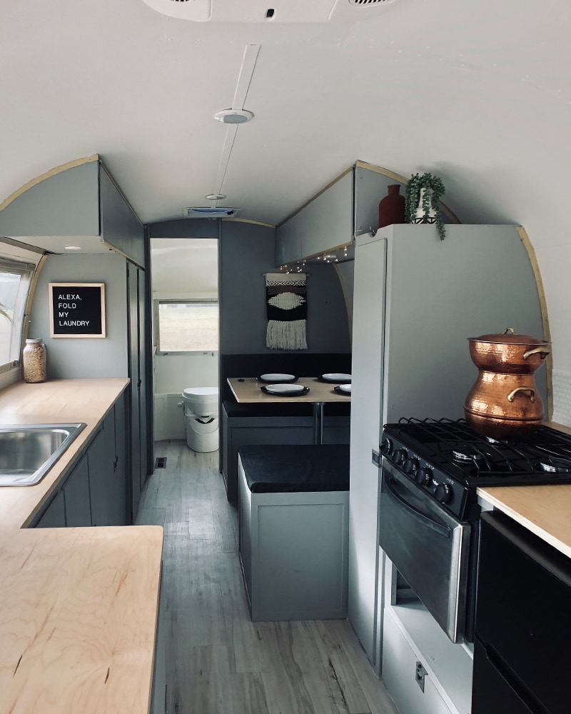 Camper Tour: Meet Magdalene the Airstream, a vintage trailer renovated by @SteadyStreaminCashios! | Featured on MountainModernLife.com