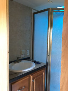 Come see how an outdated RV was transformed into a Mountain Modern Motorhome! #RVremodel #RVrenovation #camperremodel #camperrenovation #campermakeover #RVmakeover #mountainmodernlife #rusticmodern #mountainmodern #tinyhome #beforeafter