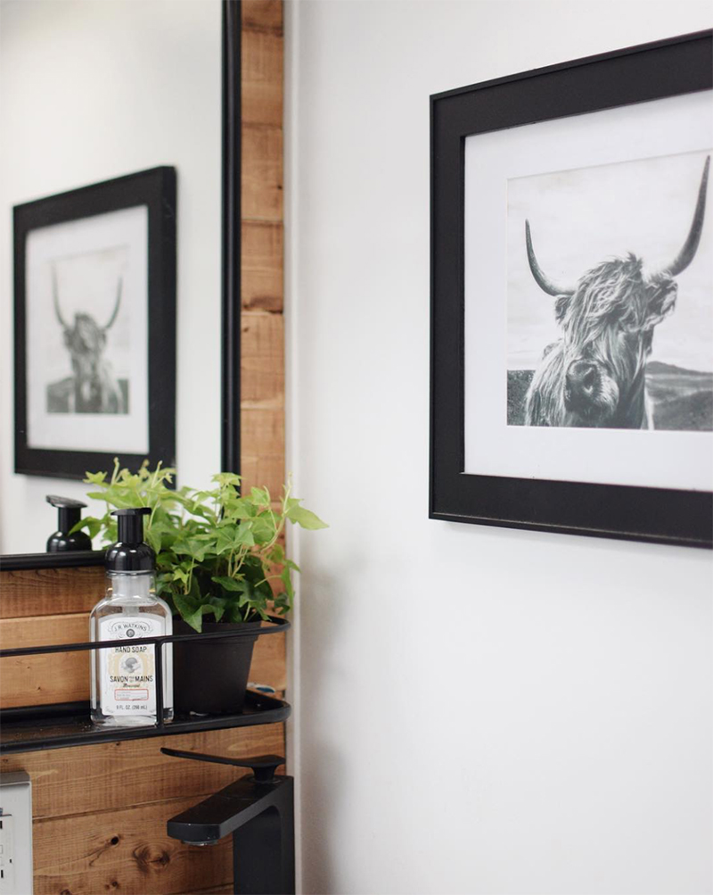 This renovated travel trailer from @TinCanRamblers has major Southwestern Vibes! See the before and after on MountainModernLife.com