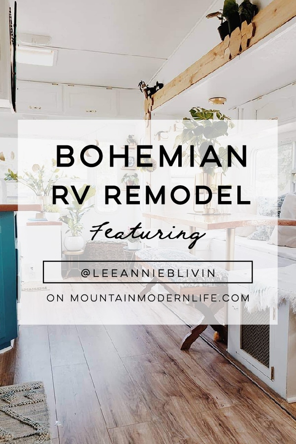 The interior of this bohemian 5th wheel is a botanical wonderland! Featuring @leeannieblivin on mountainmodernlife.com