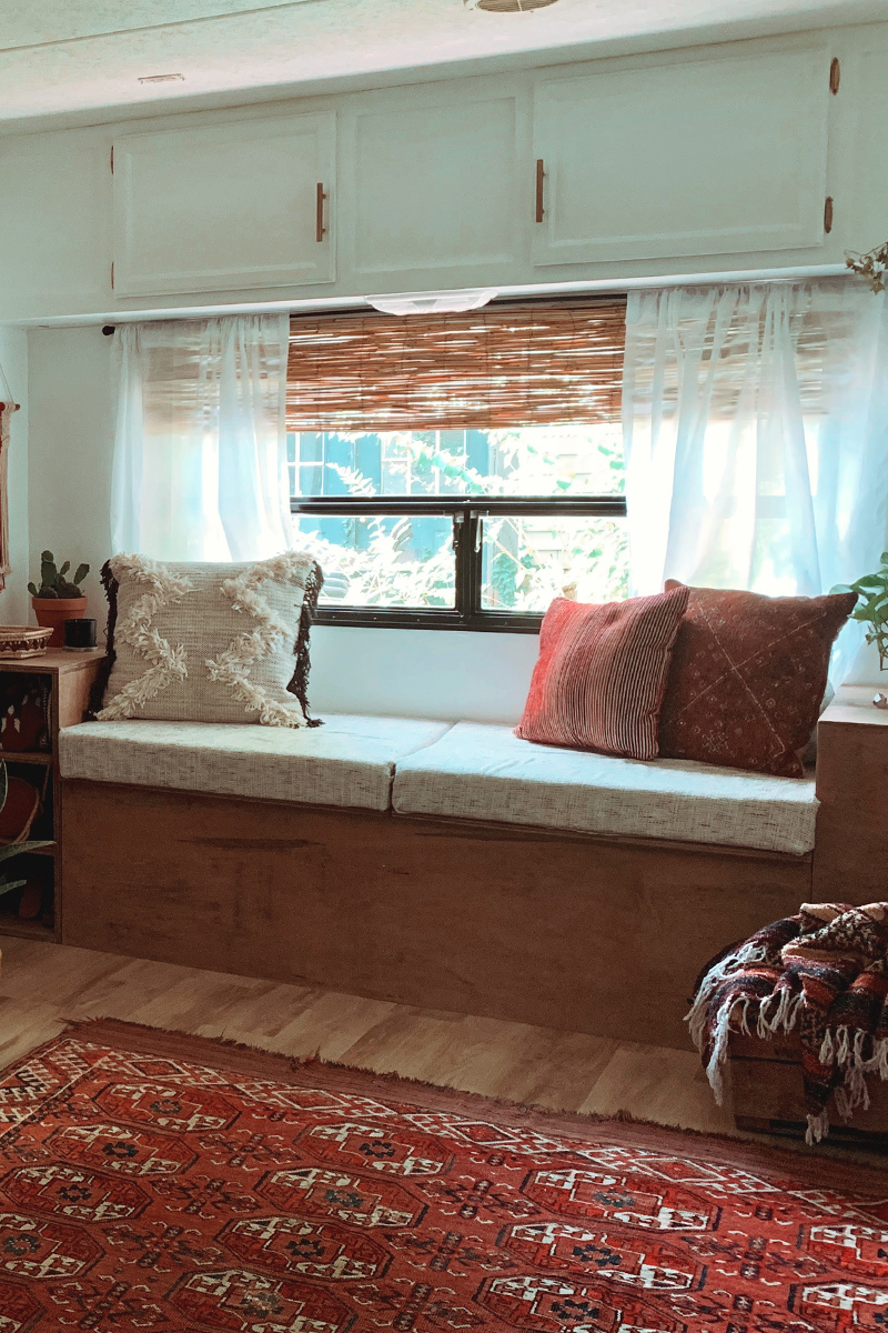 The muted earth tones in this eclectic camper will have you dreaming of the desert | Featuring @madefreeco on MountainModernLife.com