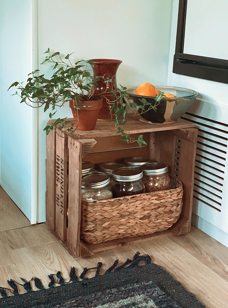 The muted earth tones in this eclectic camper will have you dreaming of the desert | Featuring @madefreeco on MountainModernLife.com