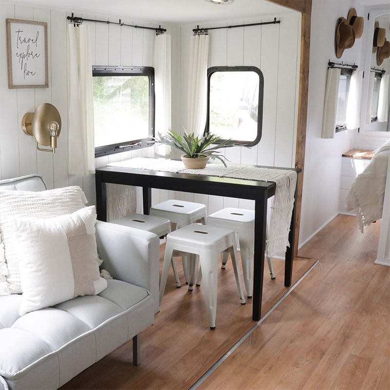 This Nashville Couple brings new life to outdated campers! Come see the before and after photos of their Forest River RV transformation! Featuring @bestofourtodays on MountainModernLife.com
