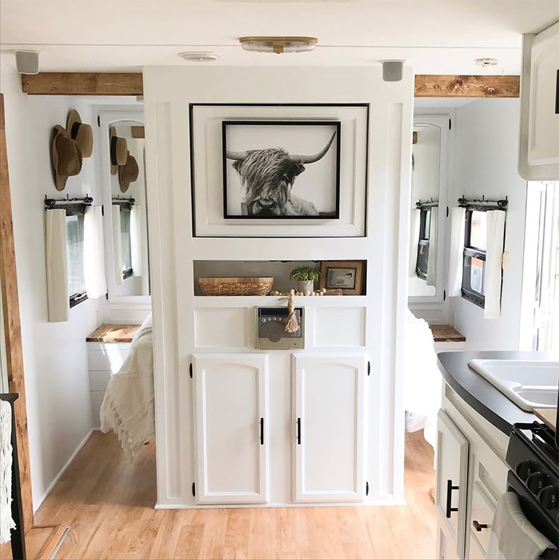 This Nashville Couple brings new life to outdated campers! Come see the before and after photos of their Forest River RV transformation! Featuring @bestofourtodays on MountainModernLife.com