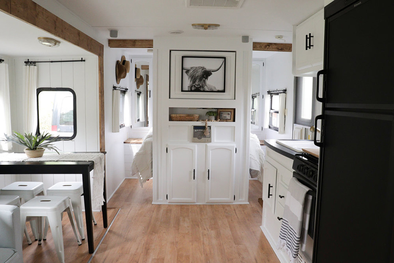 This Nashville Couple brings new life to outdated campers! Come see the before and after photos of their Forest River RV transformation! Featuring @bestofourtodays on MountainModernLife.com