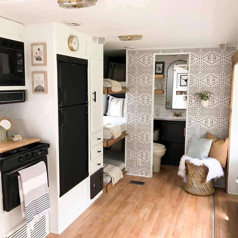 This Nashville Couple brings new life to outdated campers! Come see the before and after photos of their Forest River RV transformation! Featuring @bestofourtodays on MountainModernLife.com