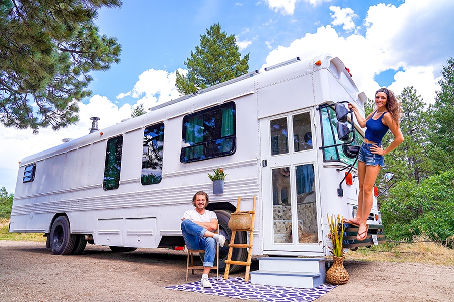 converted school bus painted white @happyhomebodies