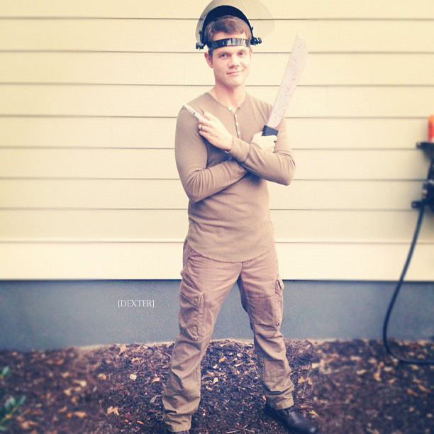 If you are looking for a Halloween Costume, take a look at this list of 25 Last Minute DIY Halloween Costume Ideas. UpcycledTreasures.com