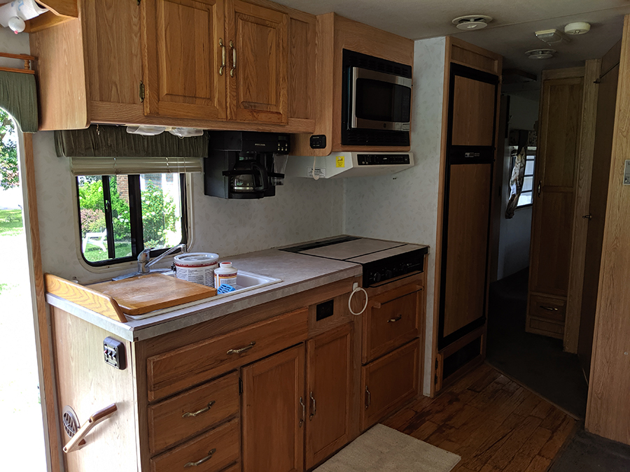 outdated motorhome kitchen