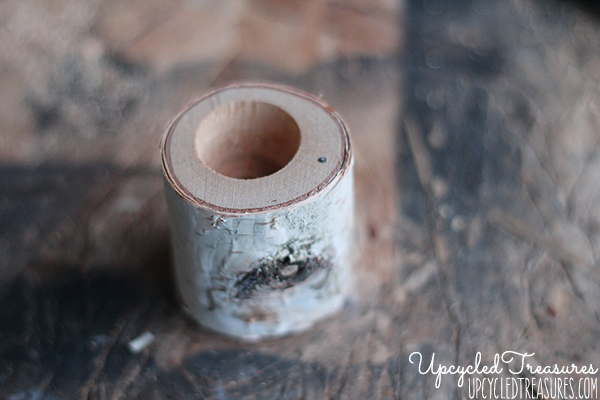 How to Make a Rustic Ring Box out of a birch branch, perfect for a woodland inspired wedding! Plus FREE Wedding Design printable. MountainModernLife.com How to Make a Rustic Ring Box out of a birch branch, perfect for a woodland inspired wedding! Plus FREE Wedding Design printable. MountainModernLife.com