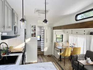 renovated 5th wheel