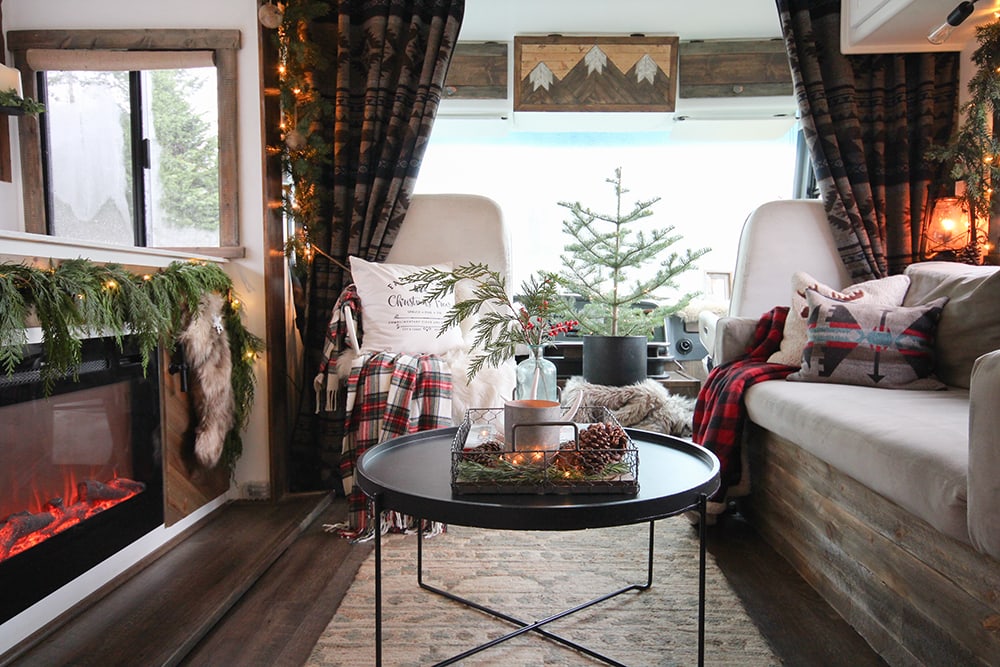 Christmas RV decorating