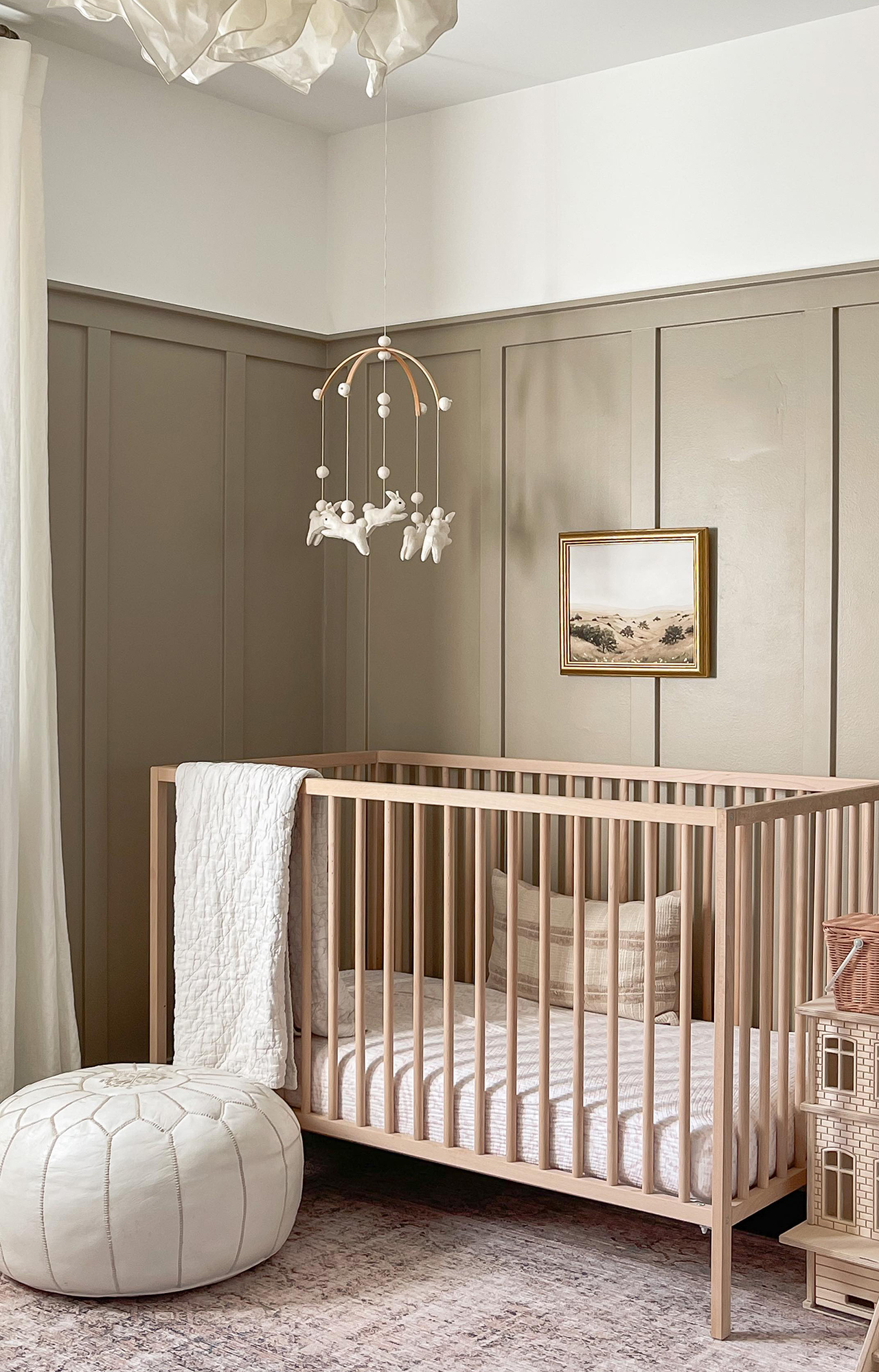 gender neutral nursery decor