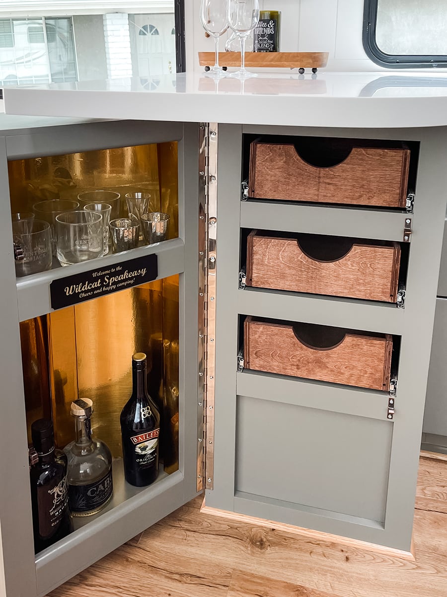 RV wine bar
